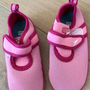 Speedo toddler water shoes